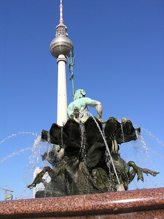 Neptunbrunnen Fotos