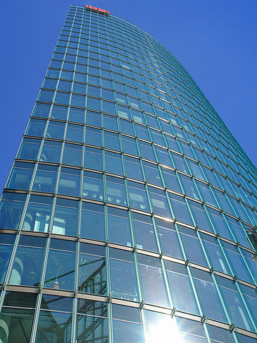 Hochhaus der Deutschen Bahn Fotos