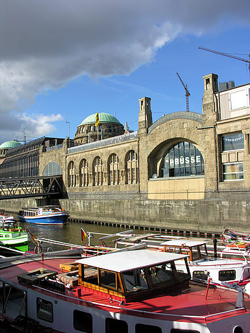 Foto Landungsbrücken - Hamburg