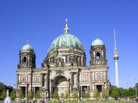 Lustgarten und Berliner Dom Foto 