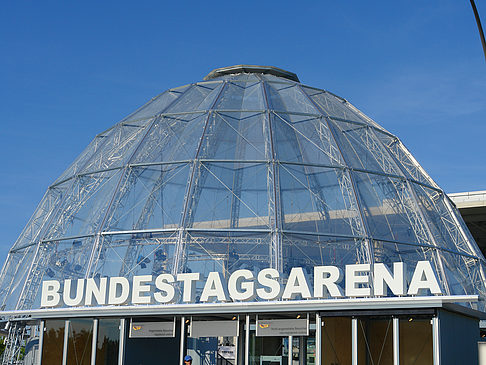 Bundestags Arena Fotos