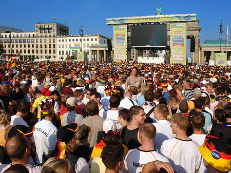 Leinwand und Fans Fotos