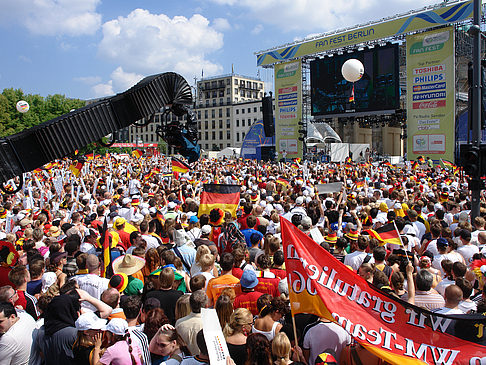 Foto Fanfest - Menchenmasse