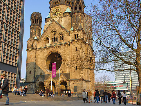 Hauptturm der Gedächtniskirche Fotos