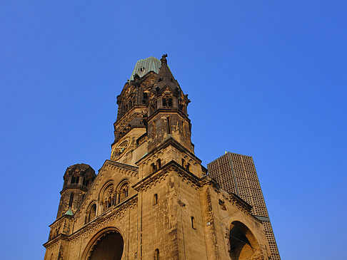 Turm aus der Vogelperspektive