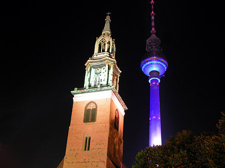 Foto Marienkirche und Fernsehturm - Berlin