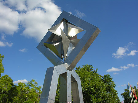 Denkmal Bei Messe Berlin