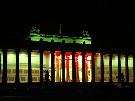 Nationalgallerie bei Nacht Foto 