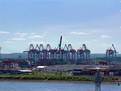 Foto Altonaer Balkon mit Blick auf den Hafen - Hamburg