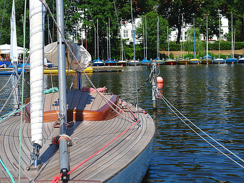 Bootsverleih und Hafen auf der Außenalster