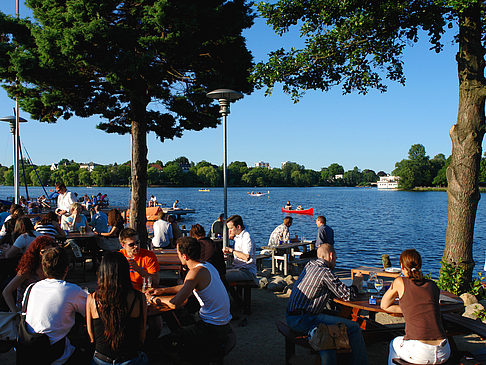Cafe auf der Außenalster Foto 