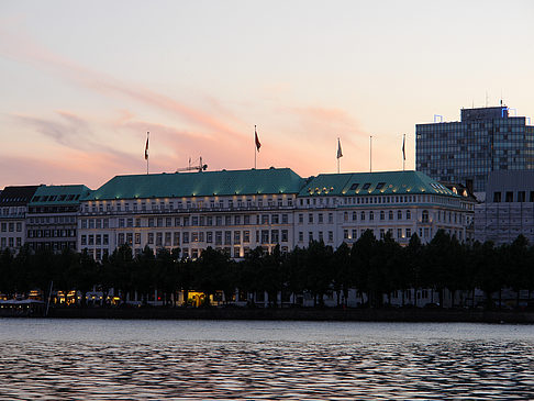 Foto Hotel Vier Jahreszeiten - Hamburg