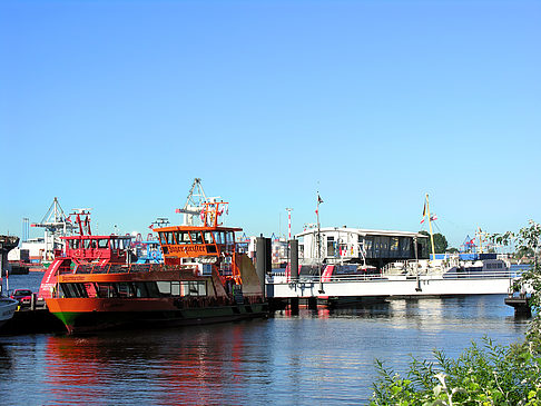 Foto Blick auf den Hafen