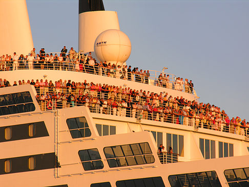 Queen Mary 2 Nahaufnahme Foto 