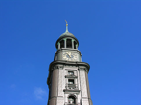 St. Michaelis Kirche - Turm Foto 