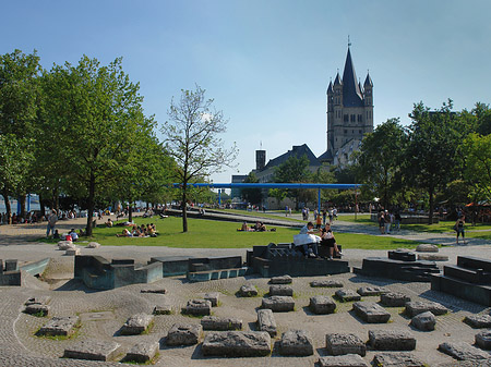Fotos Heinrich-Böll-Platz vor Groß St Martin