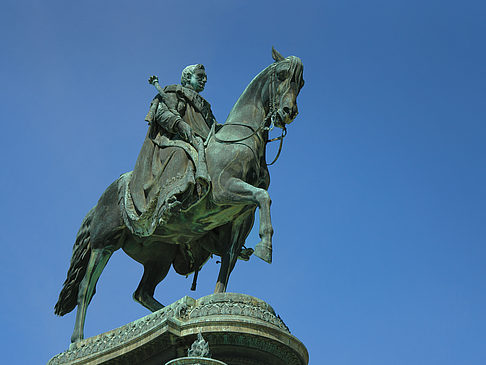 Foto König-Johann-Statue